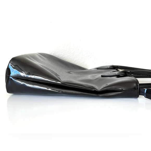 UNIQLO x Ines de la Fressange Glossy Black Tote Bag - Picture 6 of 14